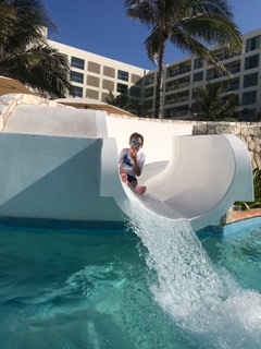 6C96621E-0037-41B7-8268-7B80A41448C3